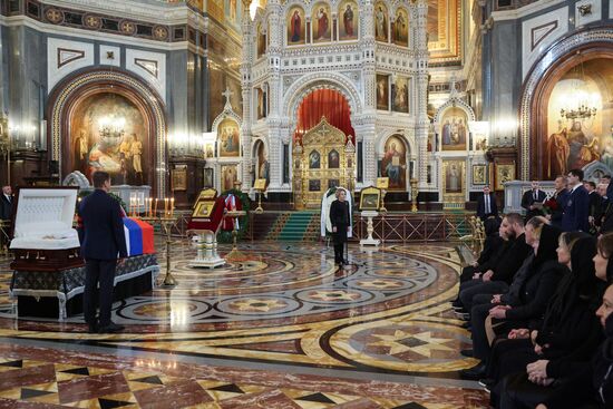 Отпевание бывшего премьера СССР Н. Рыжкова