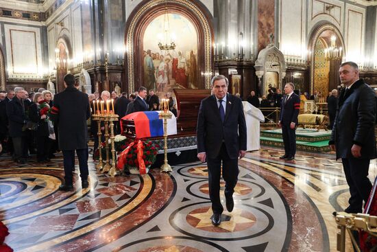 Отпевание бывшего премьера СССР Н. Рыжкова