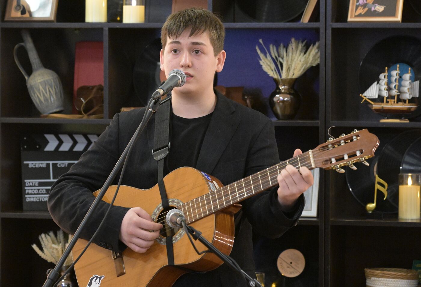 Выставка "Россия". I Открытый всероссийский слёт бардовского движения "Чтобы наши песни пели,  как свои"