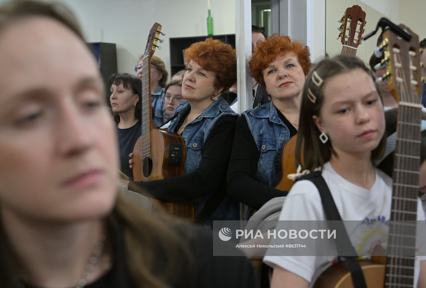 Выставка "Россия". I Открытый всероссийский слёт бардовского движения "Чтобы наши песни пели, как свои"