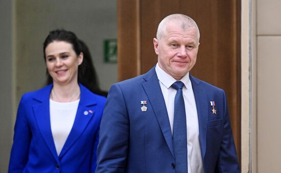 П/к экипажа 21-й экспедиции МКС в Звездном городке 