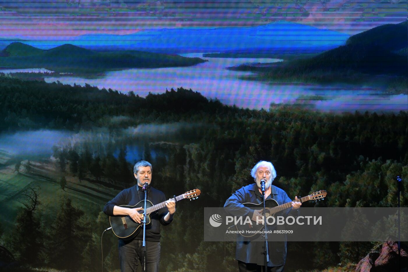 Выставка "Россия". I Открытый всероссийский слёт бардовского движения "Чтобы наши песни пели, как свои"