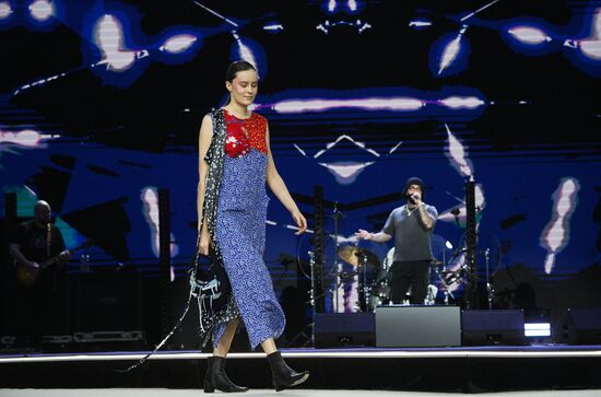 Выставка "Россия". Открытие Московской недели моды