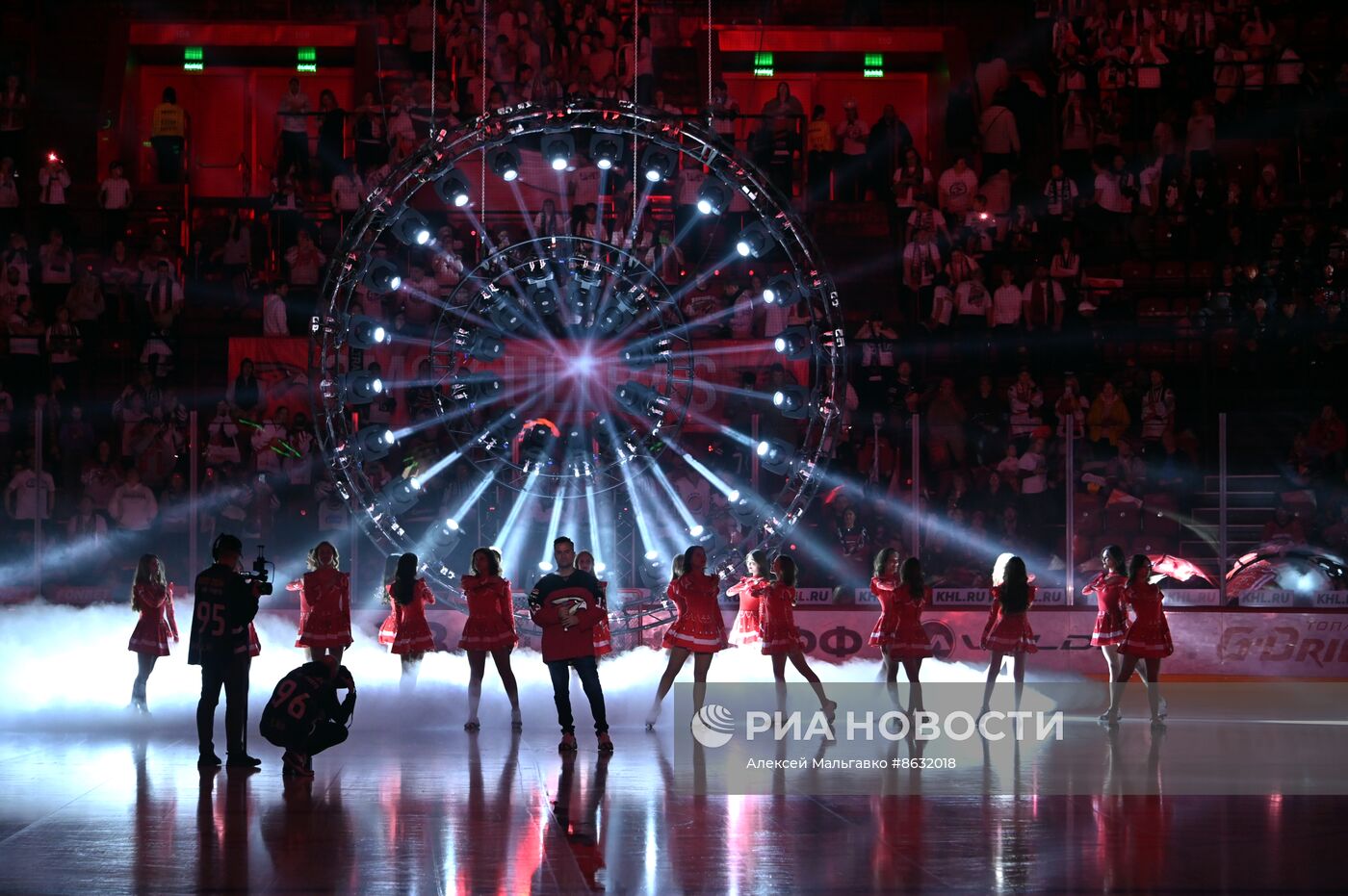 Хоккей. КХЛ. Матч "Авангард" - "Лада"