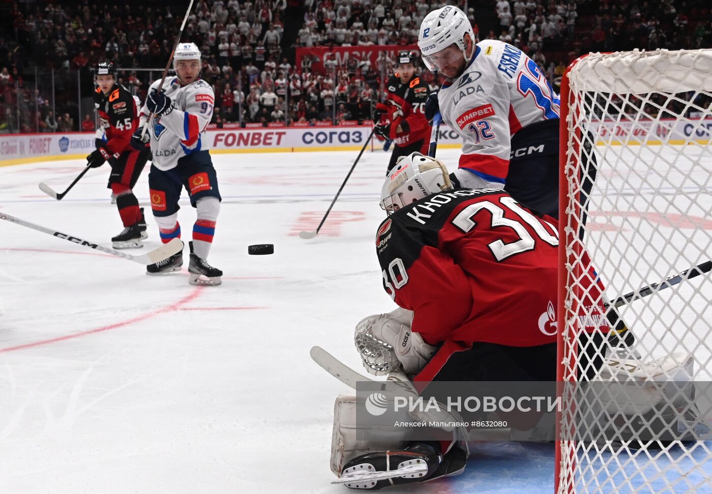 Хоккей. КХЛ. Матч "Авангард" - "Лада"