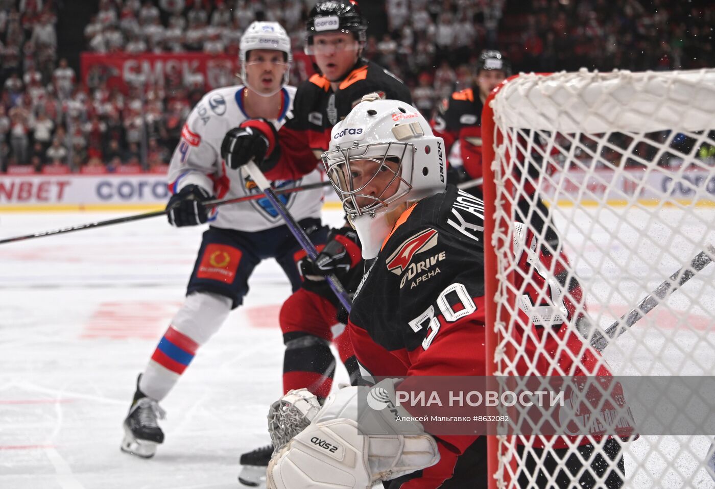 Хоккей. КХЛ. Матч "Авангард" - "Лада"