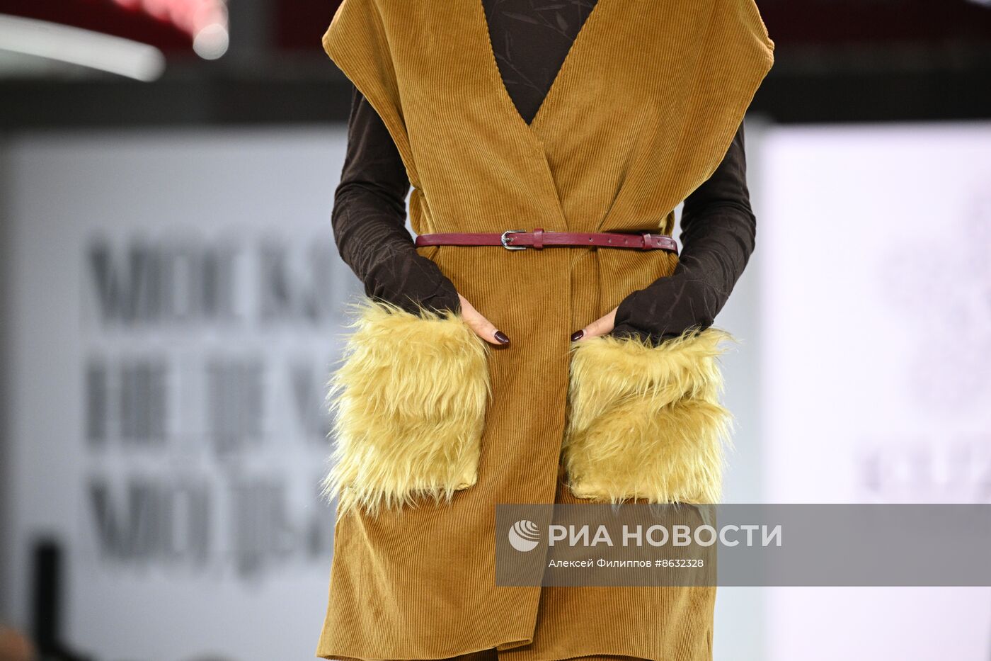 Выставка "Россия". Показы российских брендов