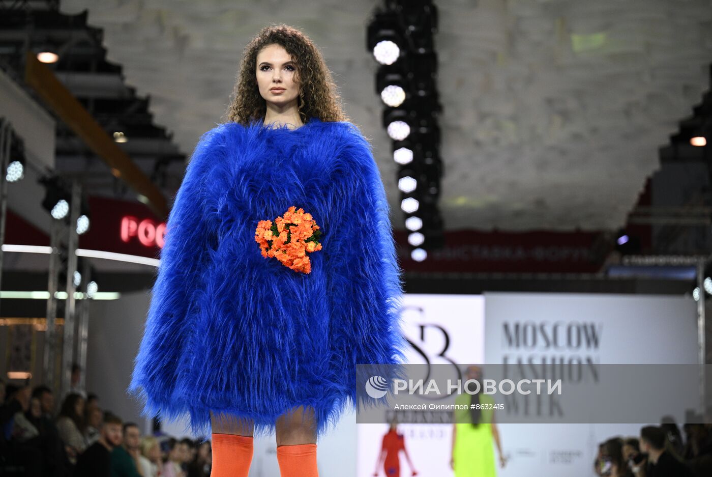 Выставка "Россия". Показы российских брендов