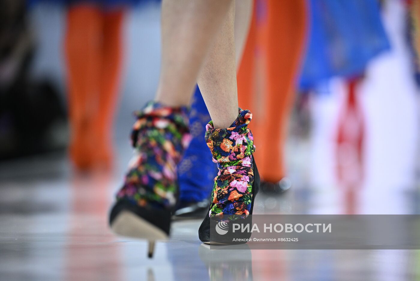 Выставка "Россия". Показы российских брендов