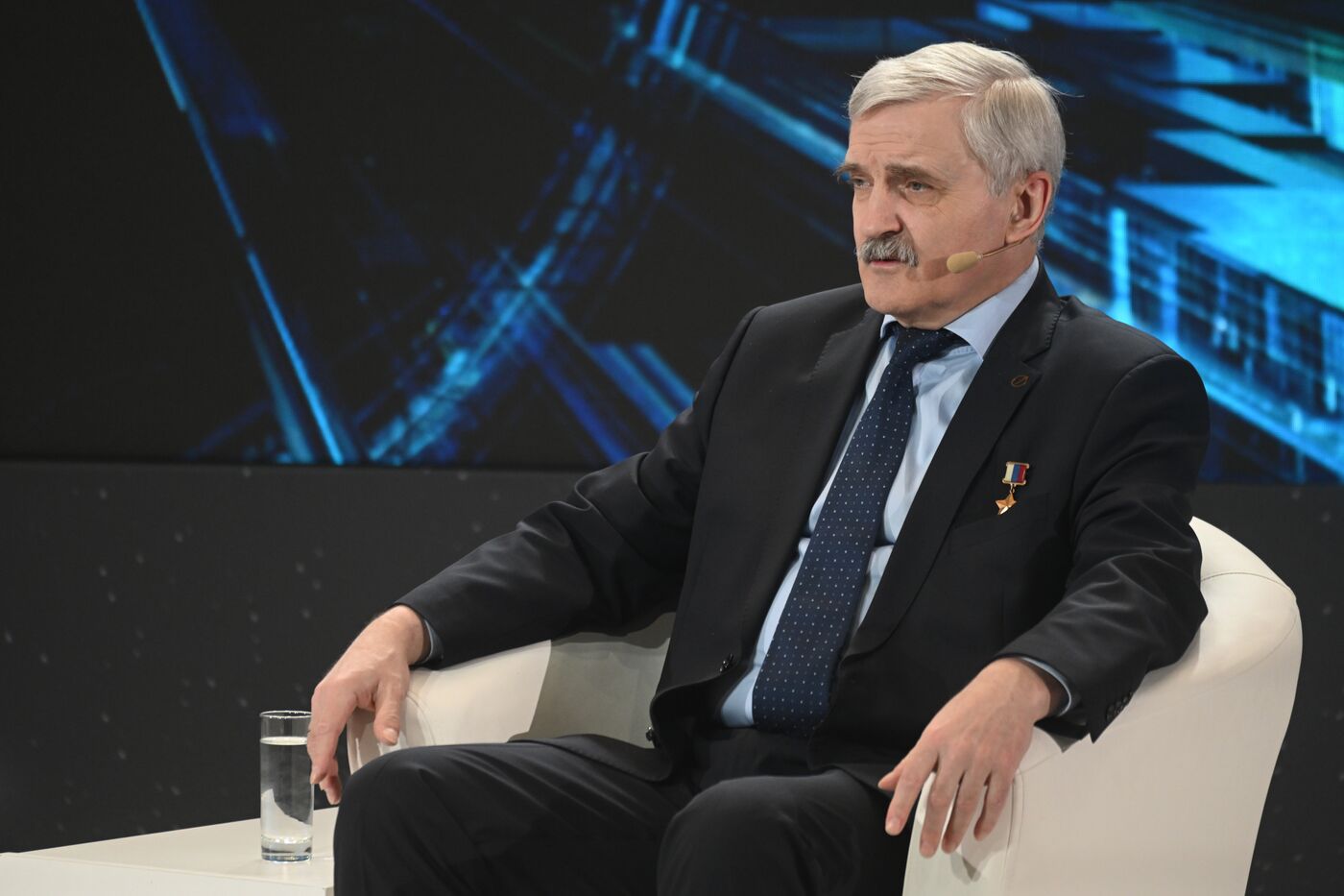 Выставка "Россия". Звездная гостиная. Субботняя встреча с космонавтом