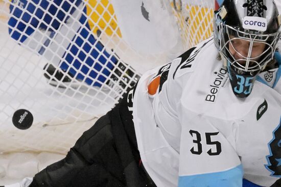 Хоккей. КХЛ. Матч "Динамо" (Москва) - "Динамо" (Минск)