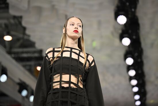 Выставка "Россия". Показы российских брендов