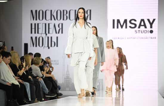 Выставка "Россия". Показы российских брендов