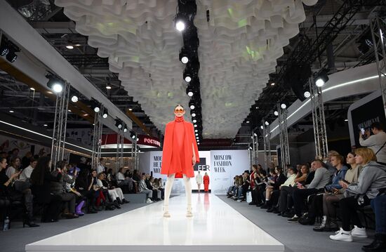 Выставка "Россия". Показы российских брендов