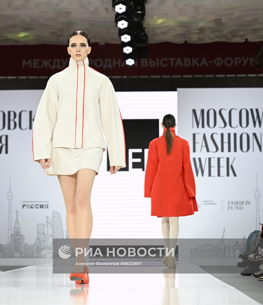 Выставка "Россия". Показы российских брендов