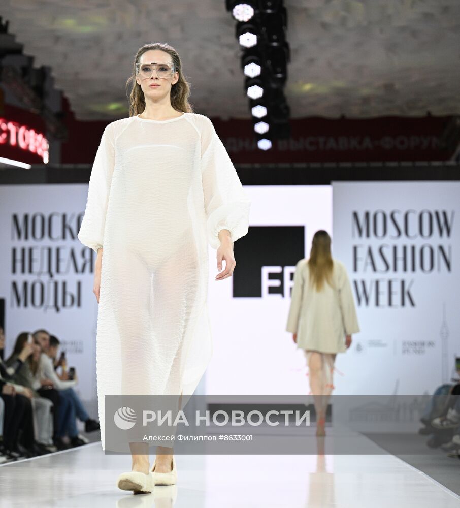 Выставка "Россия". Показы российских брендов