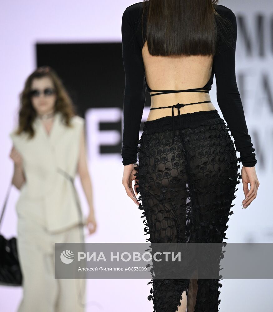 Выставка "Россия". Показы российских брендов