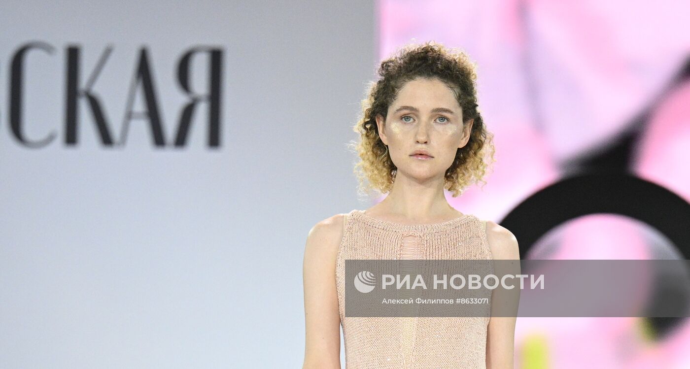 Выставка "Россия". Показы российских брендов