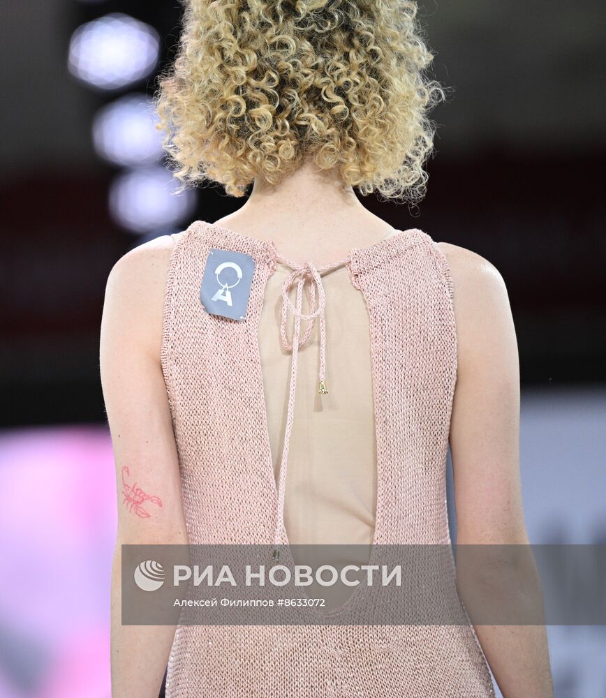 Выставка "Россия". Показы российских брендов