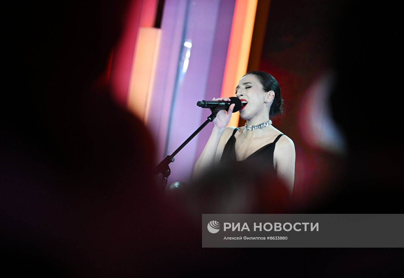 Выставка "Россия". I Открытый всероссийский слет бардовского движения "Чтобы наши песни пели, как свои"