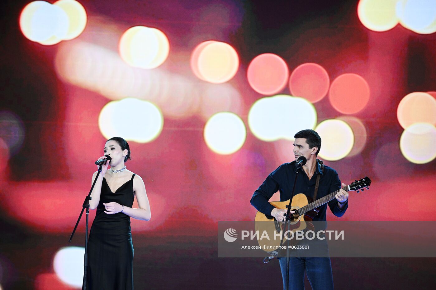 Выставка "Россия". I Открытый всероссийский слет бардовского движения "Чтобы наши песни пели, как свои"