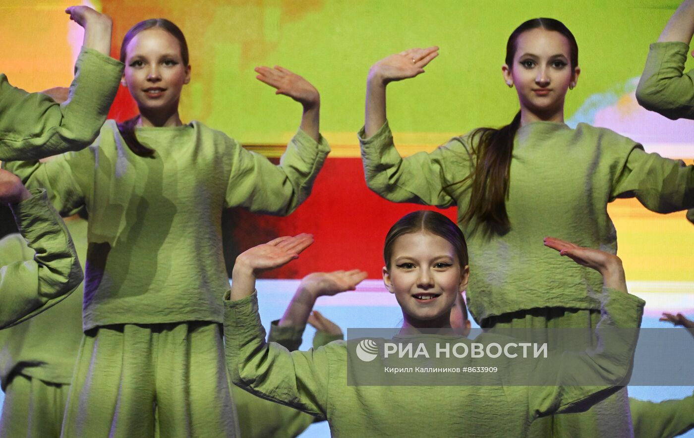 Выставка "Россия". Церемония старта нового сезона мероприятий Росмолодежь