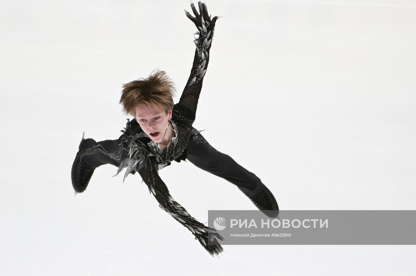 Турнир "Тинькофф Кубок Первого канала по фигурному катанию"