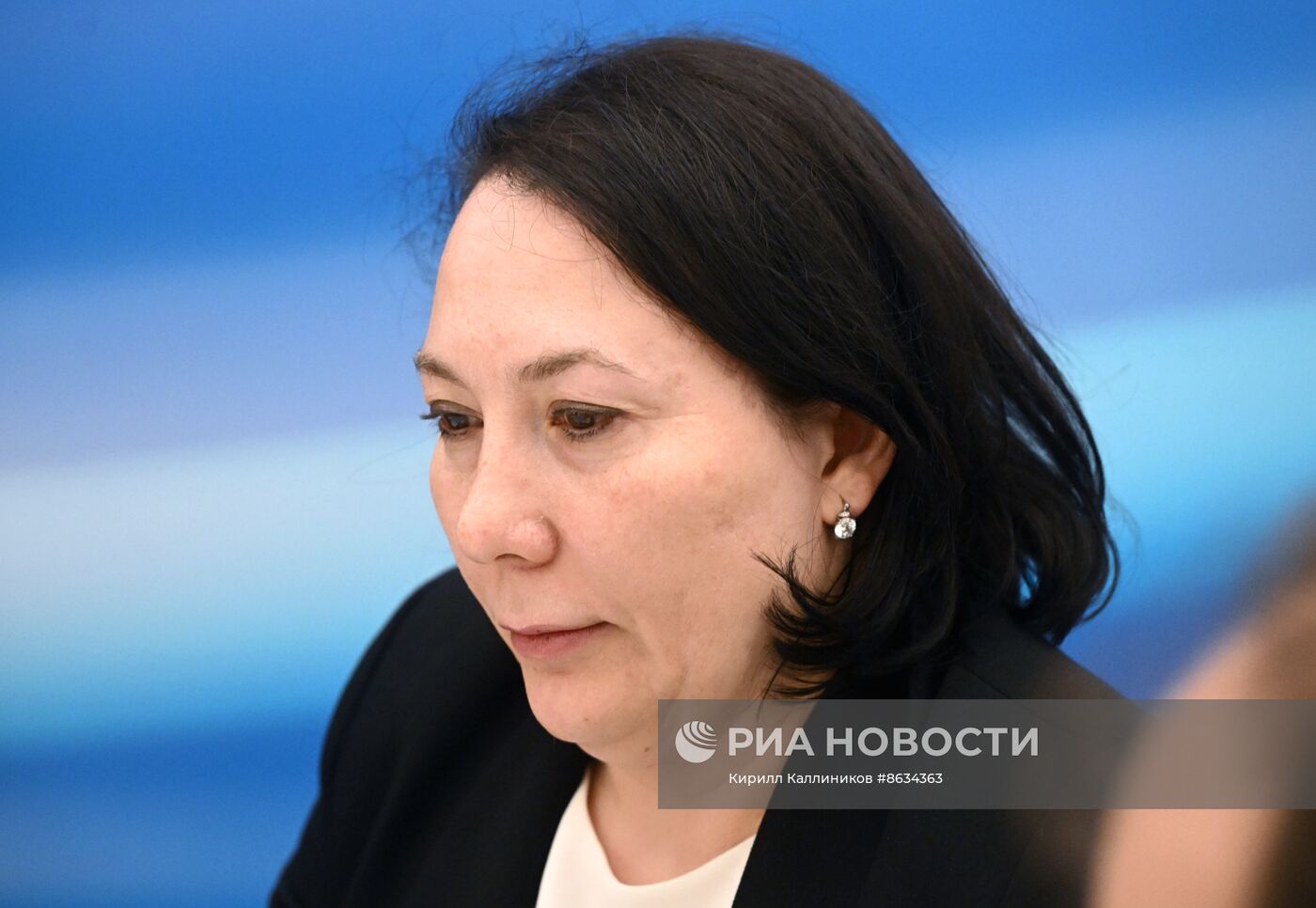 Иностранные наблюдатели посетили избирательный штаб кандидата в президенты РФ В. Путина