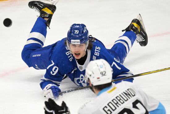 Хоккей. КХЛ. Матч "Динамо" (Москва) - "Динамо" (Минск)