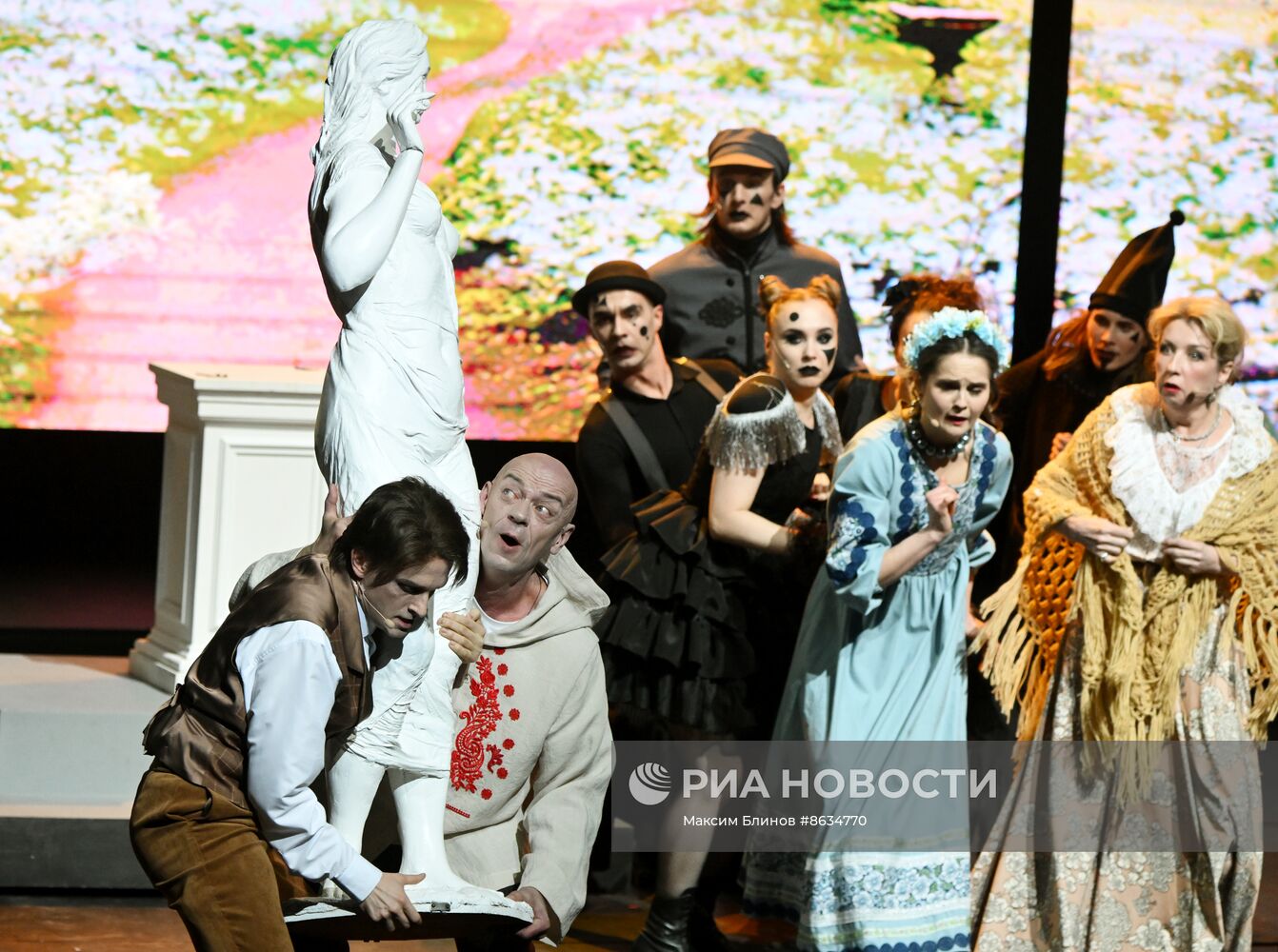 Премьера музыкальной комедии "Формула любви"