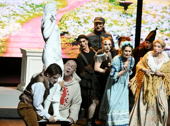 Премьера музыкальной комедии "Формула любви"