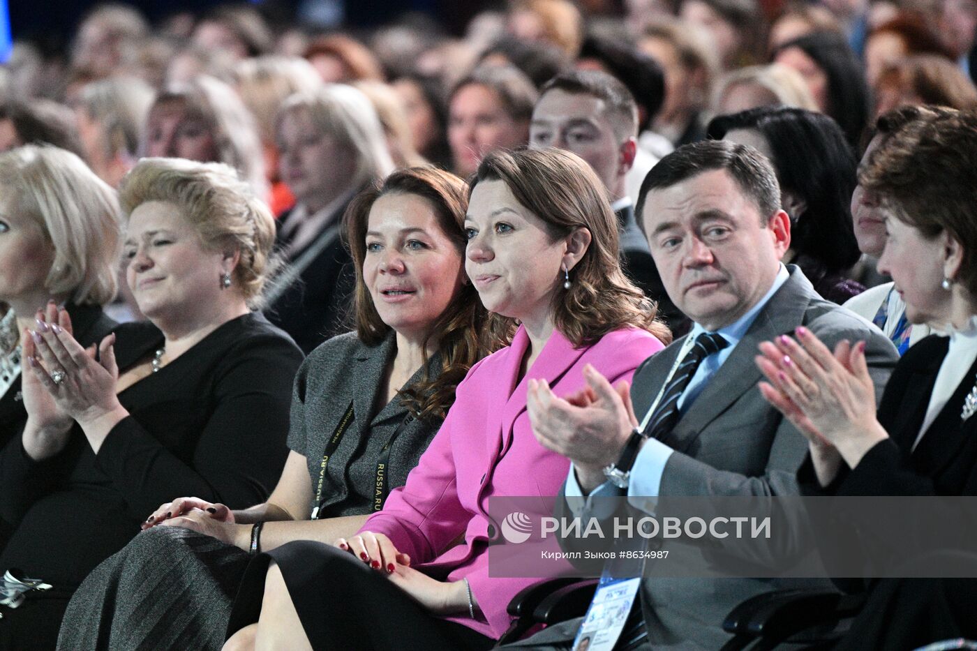 Выставка "Россия". Торжественная церемония награждения лауреатов премии "По зову женского сердца"