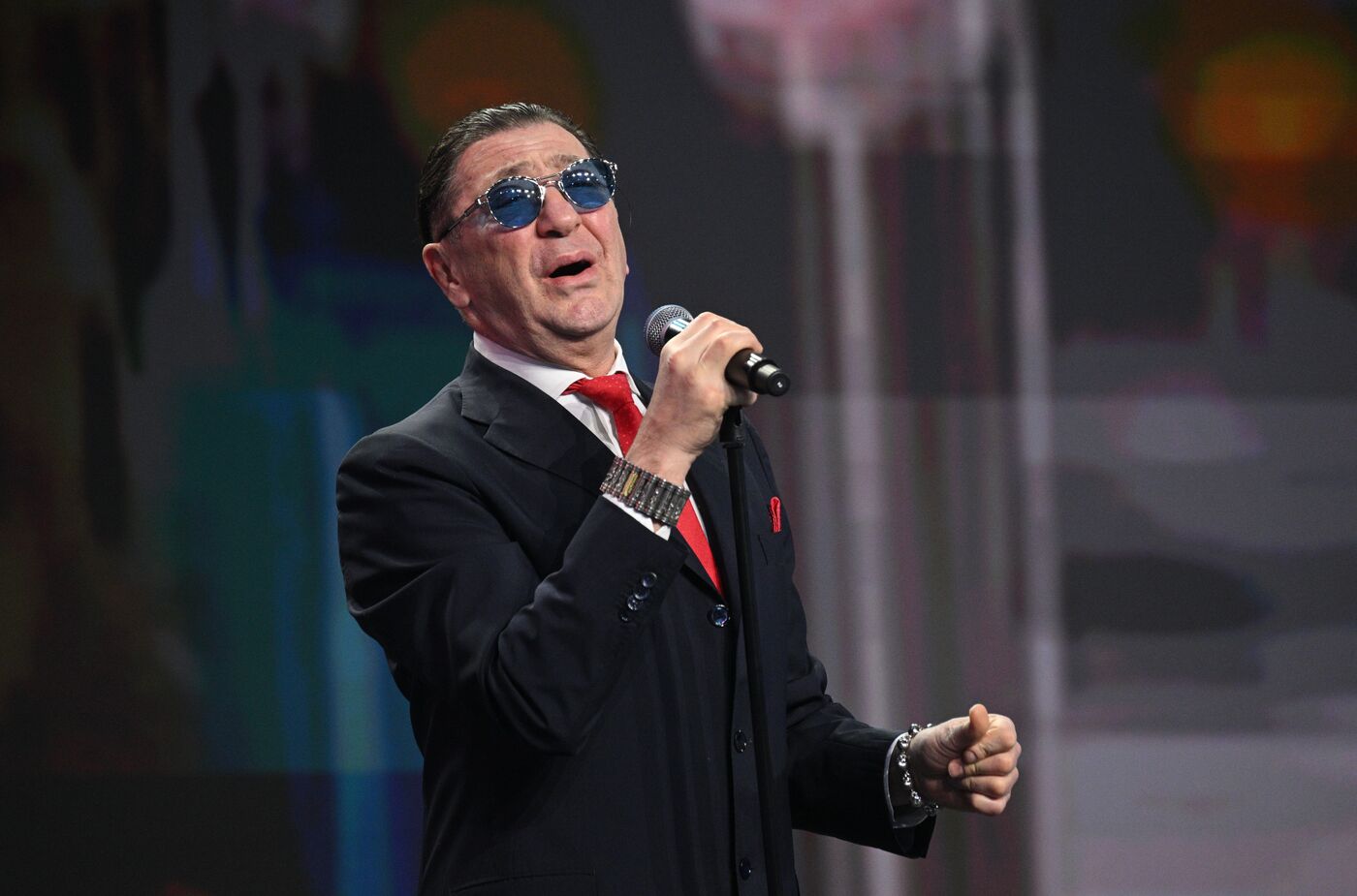 Выставка "Россия". Торжественная церемония награждения лауреатов премии "По зову женского сердца"