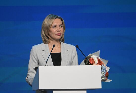 Выставка "Россия". Торжественная церемония награждения лауреатов премии "По зову женского сердца"