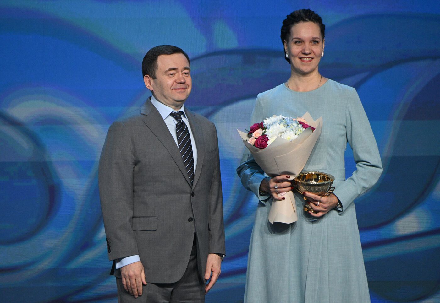 Выставка "Россия". Торжественная церемония награждения лауреатов премии "По зову женского сердца"