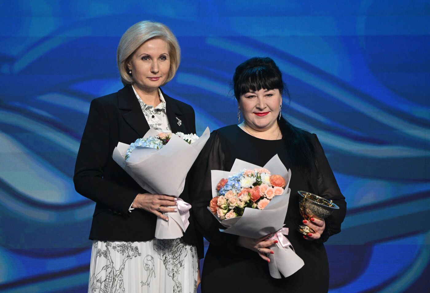 Выставка "Россия". Торжественная церемония награждения лауреатов премии "По зову женского сердца"