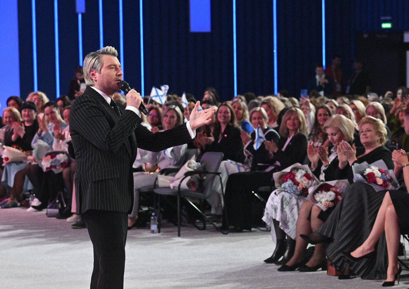 Выставка "Россия". Торжественная церемония награждения лауреатов премии "По зову женского сердца"