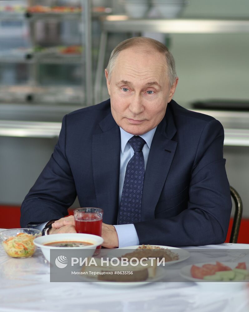 Рабочая поездка президента РФ В. Путина в Ставропольский край