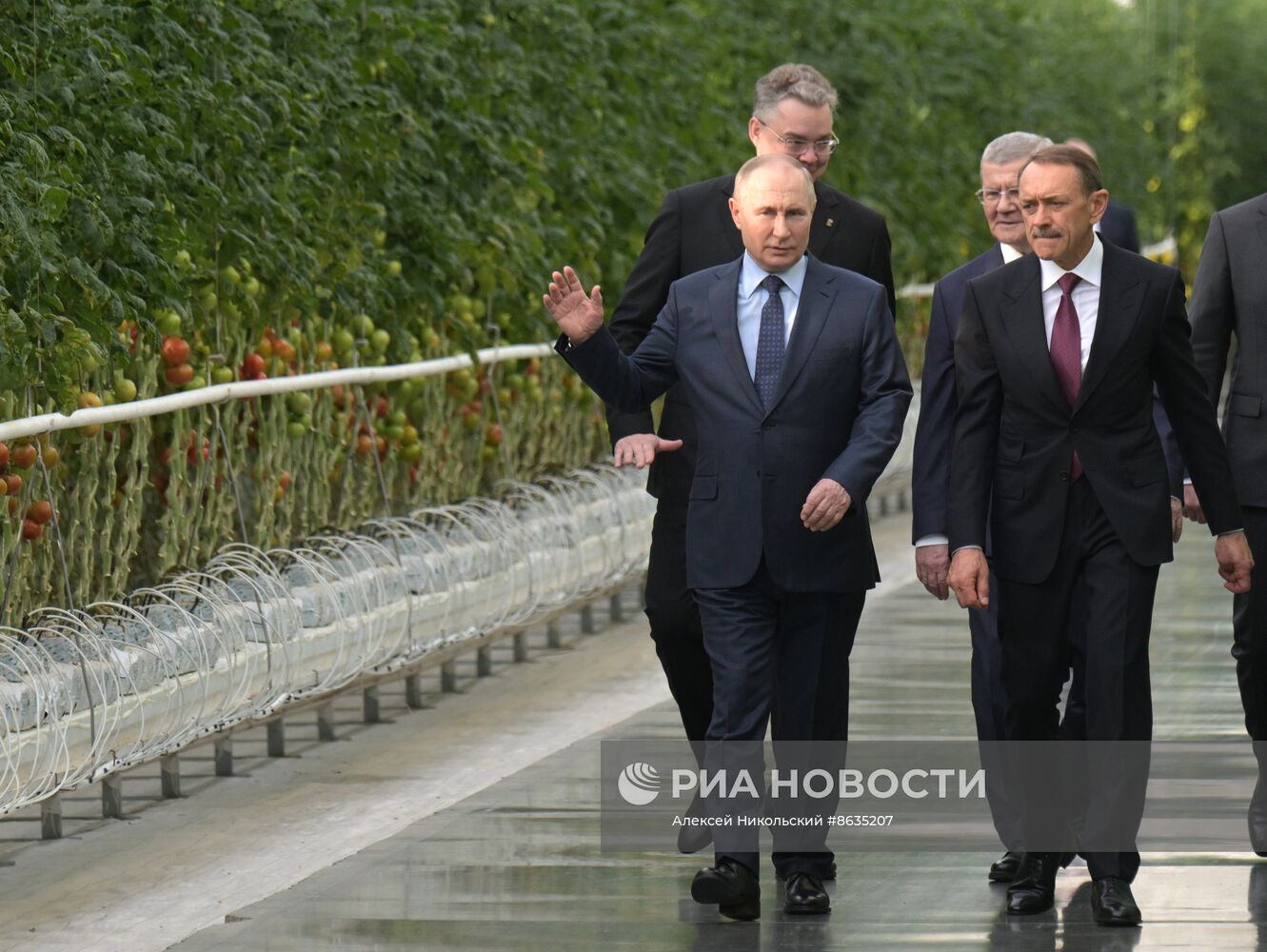 Рабочая поездка президента РФ В. Путина в Ставропольский край