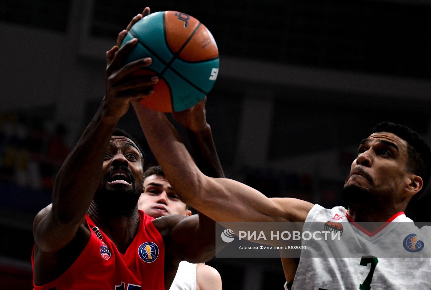 Баскетбол. Единая лига ВТБ. Матч ЦСКА - УНИКС