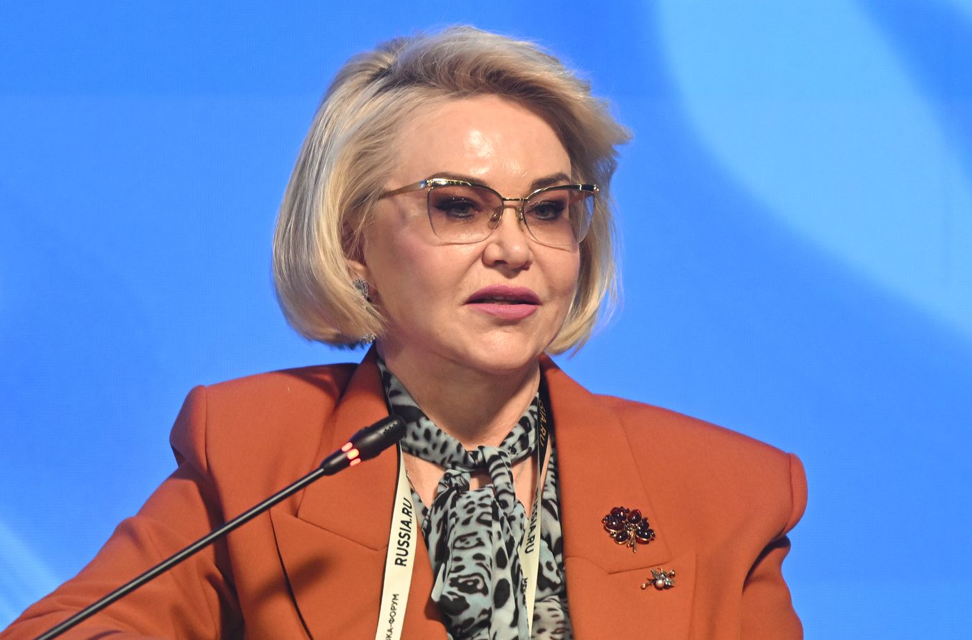 Выставка "Россия". Стратегическая сессия "Женщины за сохранение здорового общества. Здоровье женщин - благополучие нации"