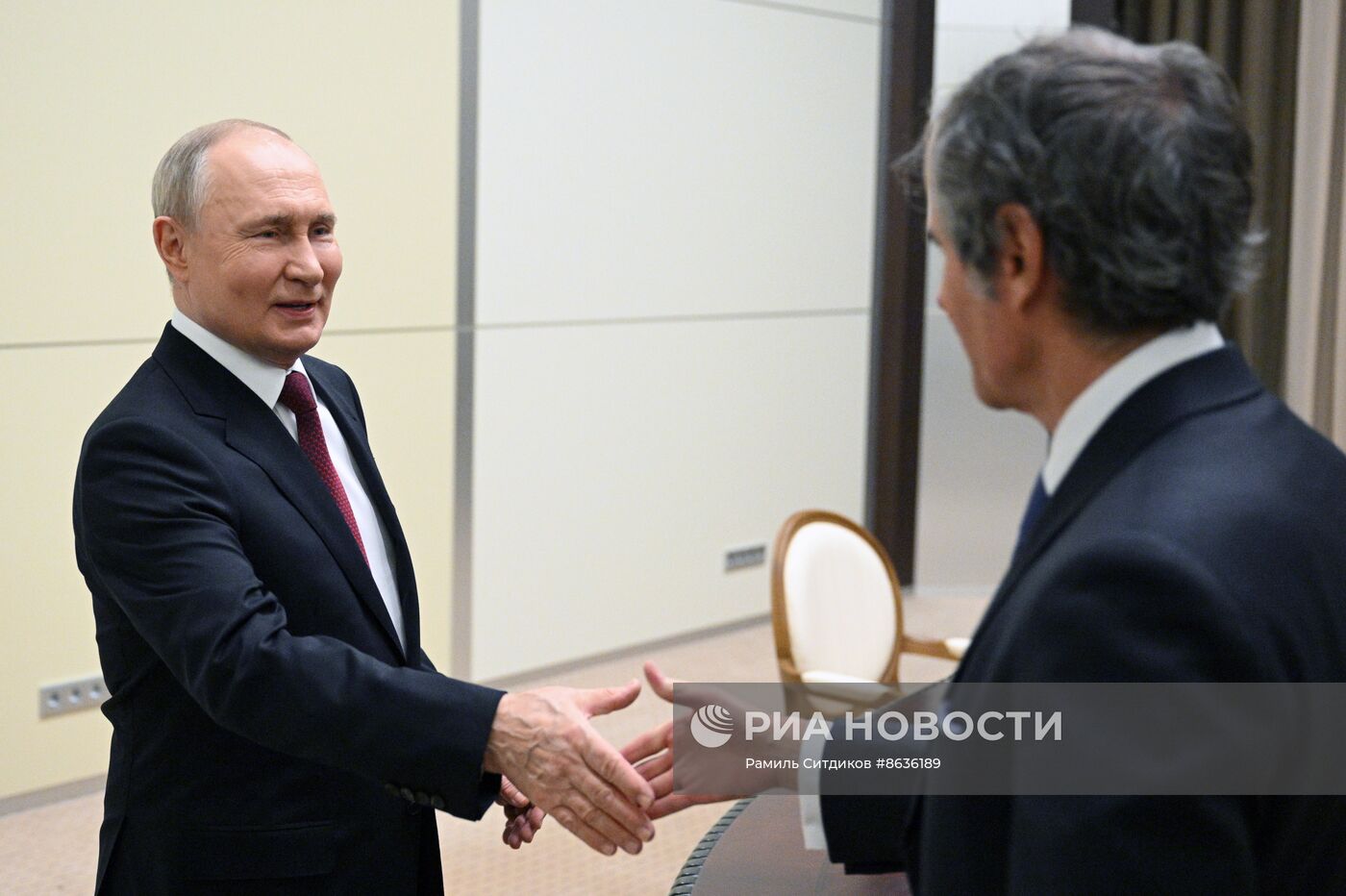 Встреча президента РФ В.Путина с генеральным директором МАГАТЭ Р. Гросси