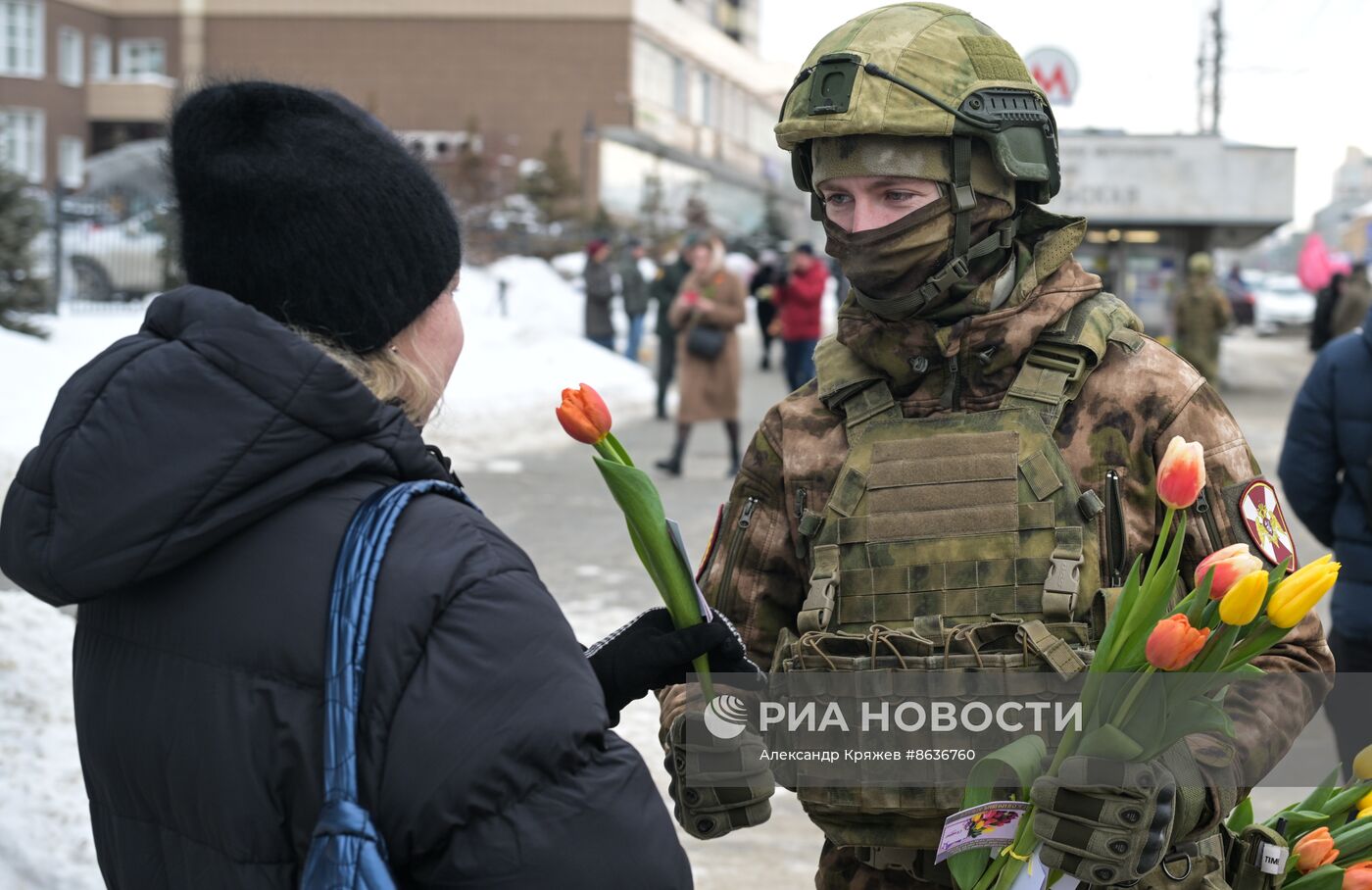 Поздравление женщин с наступающим 8 марта