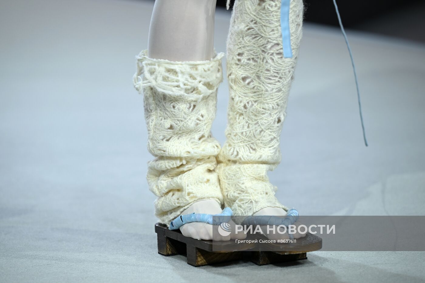 Выставка "Россия". Гала-показ российских школ моды по случаю закрытия Московской недели моды