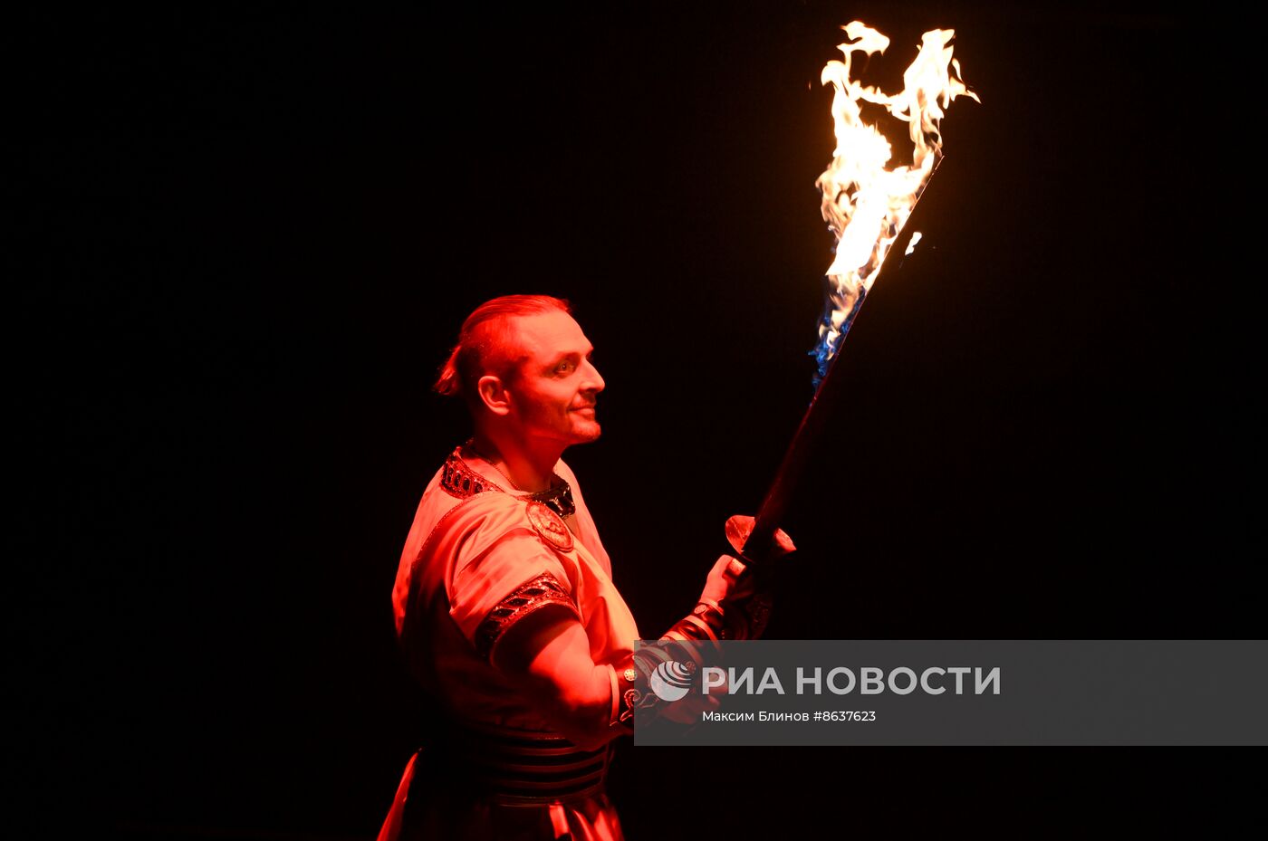 Премьера спектакля "Легенда" в Большом Московском цирке