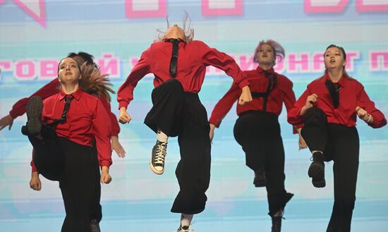 Международная выставка-форум "Россия"
Турнир по кей-поп кавер танцам "MDKM KPD K2", Павильон № 55 "Дом молодежи" Место: Россия, Москва. Автор: Михаил Воскресенский/РИА Новости. Выставка "Россия". Турнир по кей-поп кавер танцам "MDKM KPD K2"