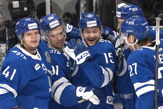 Хоккей. КХЛ. Матч "Динамо" (Москва) - "Динамо" (Минск)