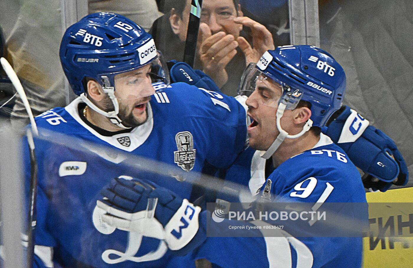 Хоккей. КХЛ. Матч "Динамо" (Москва) - "Динамо" (Минск)