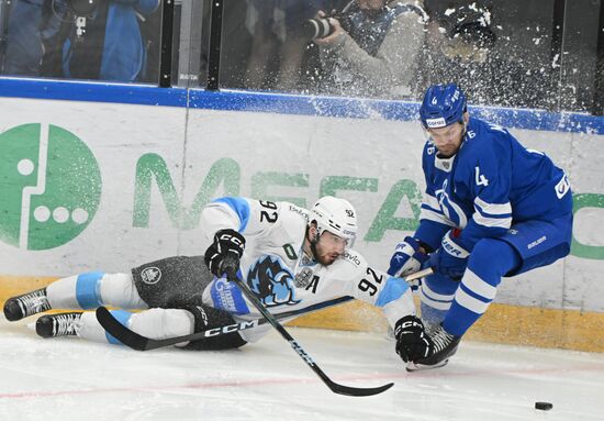 Хоккей. КХЛ. Матч "Динамо" (Москва) - "Динамо" (Минск)