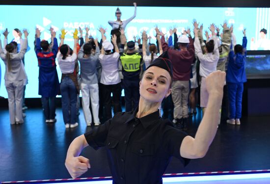 Выставка "Россия". Открытие Фестиваля профессий